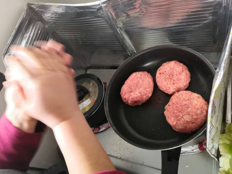 大きなハンバーグのタネ